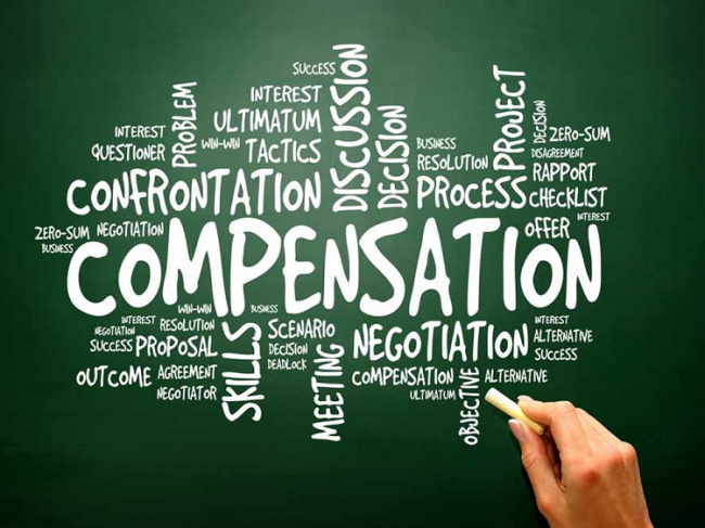 luật lao động, compensation là gì? chiến lược compensation hiệu quả “giữ chân” nhân sự